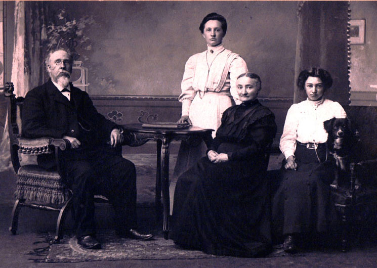 Jansz Family